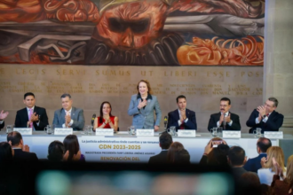 Yasmín Esquivel propone facilitar justicia administrativa en México