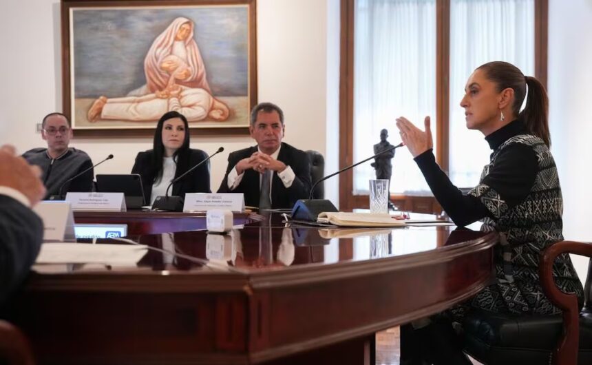 Sheinbaum, Banxico y ABM analizan panorama económico de México