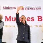 Sheinbaum entrega pensión Mujeres Bienestar a zacatecanas