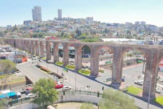 Protestan en Querétaro por consumo de agua de data centers