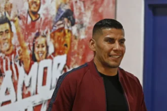 Documental sobre Carlos Salcido se estrenará en el FICG 2026