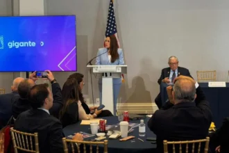 Tere Jiménez busca inversión y alianzas en Washington para Aguascalientes