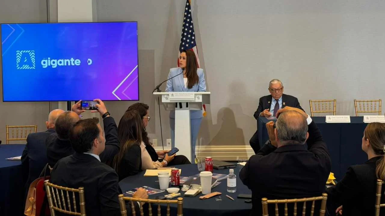 Tere Jiménez busca inversión y alianzas en Washington para Aguascalientes