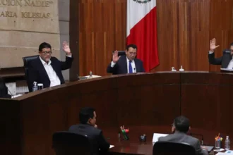 Comisiones del Senado avalan reelección de magistrados electorales