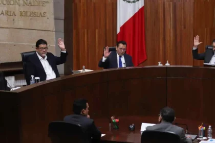 Comisiones del Senado avalan reelección de magistrados electorales