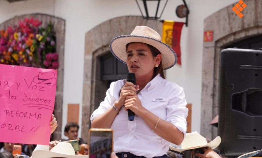 Grecia Quiroz rechaza reforma electoral y deja Congreso en Michoacán