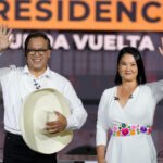 Keiko Fujimori lidera por mínima diferencia en elección peruana
