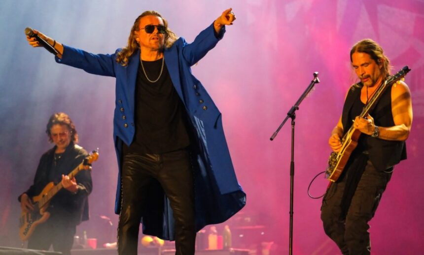 Maná reúne a 170 mil personas en histórico concierto en Guadalajara