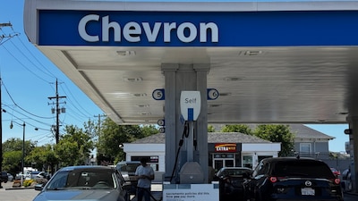 Chevron supedita más inversión en Venezuela a acuerdos con PDVSA