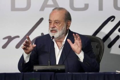 Carlos Slim anuncia inversión de 5 mil mdd y prevé repunte en México