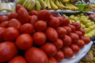 Inflación en México cae a 3.37% por baja en alimentos clave