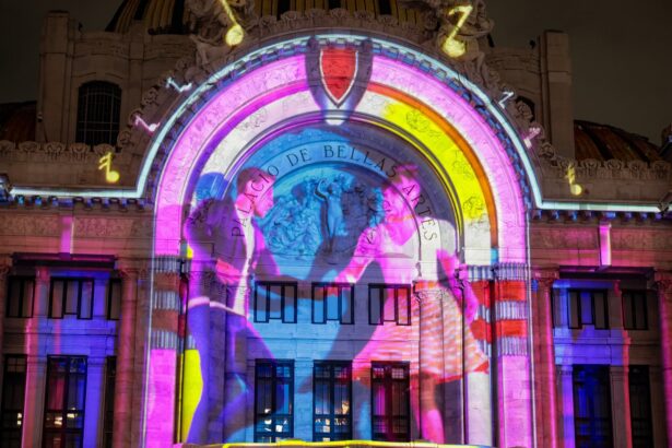 Videomapping “México, Ciudad que Baila” ilumina Bellas Artes