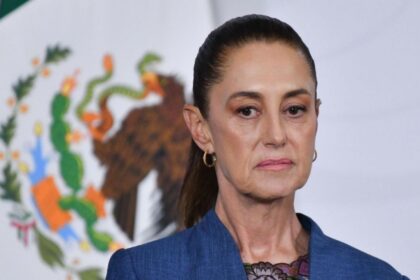 Aprobación de Sheinbaum baja 7 puntos tras caso Rocha Moya
