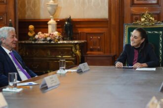 Sheinbaum se reúne con CEO de JPMorgan para impulsar inversión