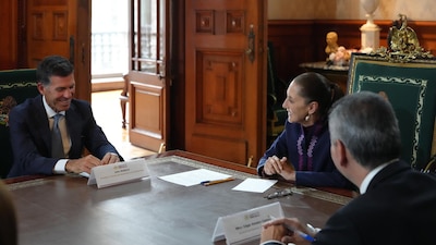 Goldman Sachs y Sheinbaum exploran inversiones bajo Plan México