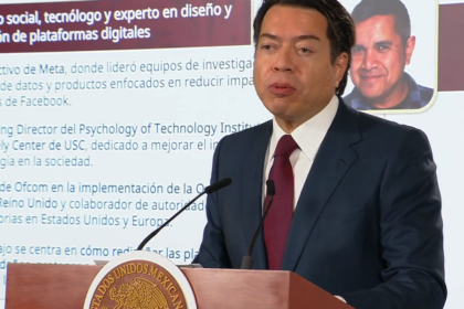 SEP consultará a maestros sobre celulares en escuelas mexicanas