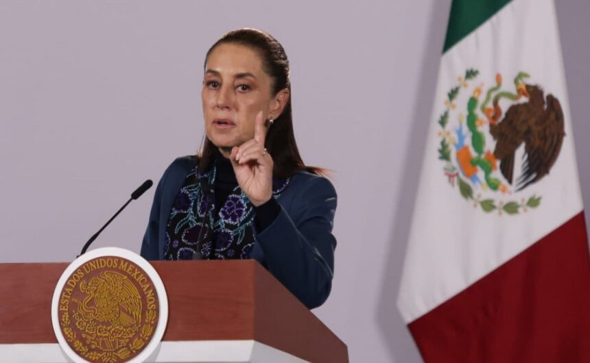 Sheinbaum respalda reforma que prohíbe doble nacionalidad a mandatarios