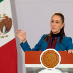 Sheinbaum pide auditoría total a contratos del INE y el IEE Puebla