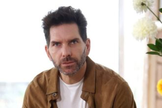 Arap Bethke estrena documental sobre Día de Muertos en México